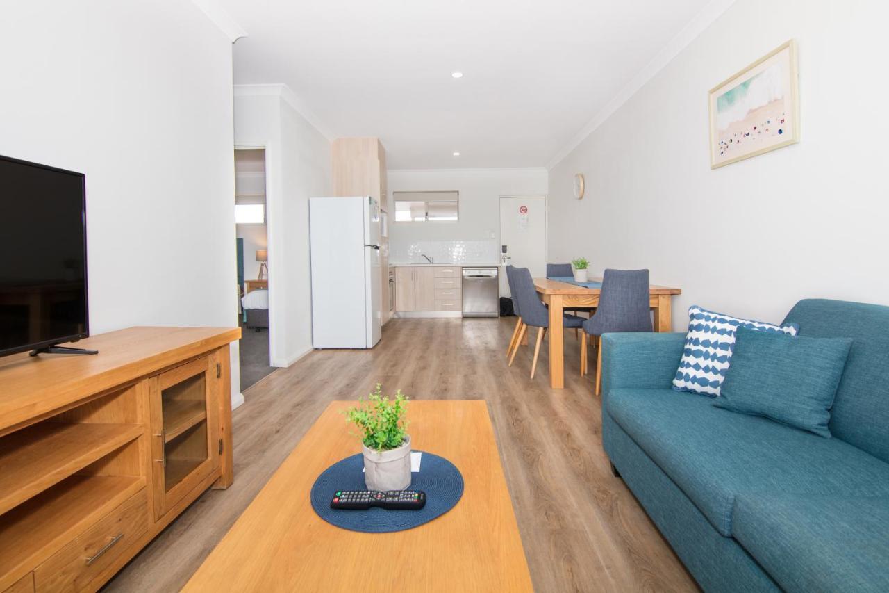 Jurien Bay Motel Apartments Exteriör bild