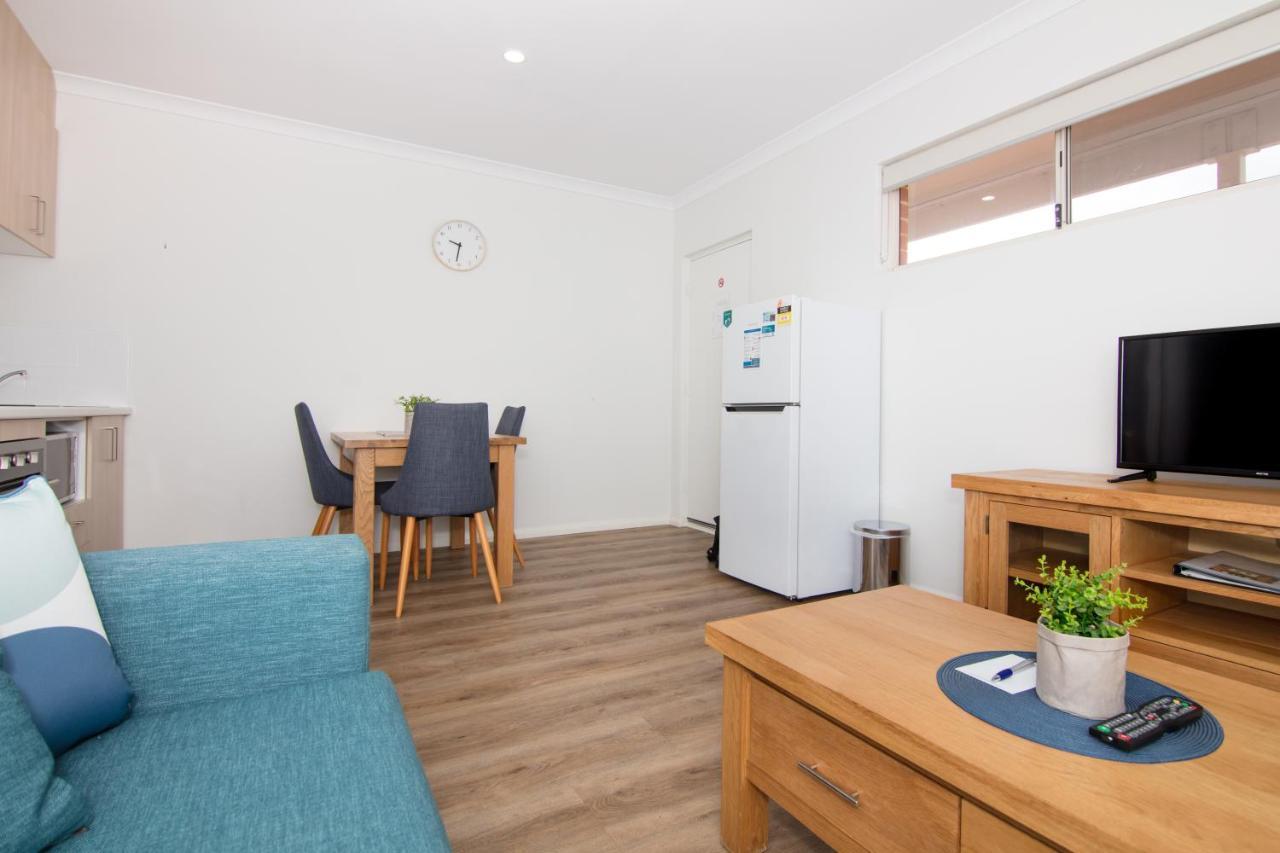 Jurien Bay Motel Apartments Exteriör bild