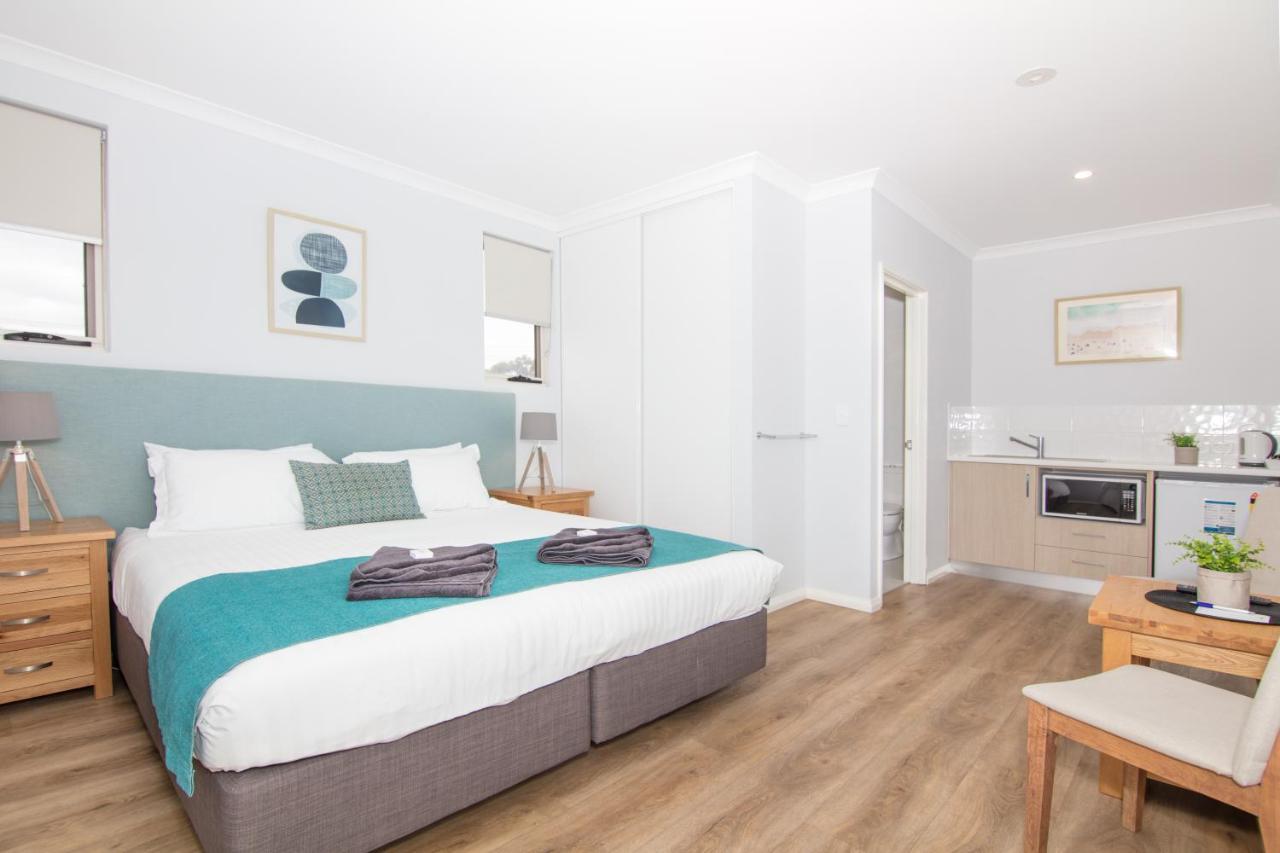 Jurien Bay Motel Apartments Exteriör bild
